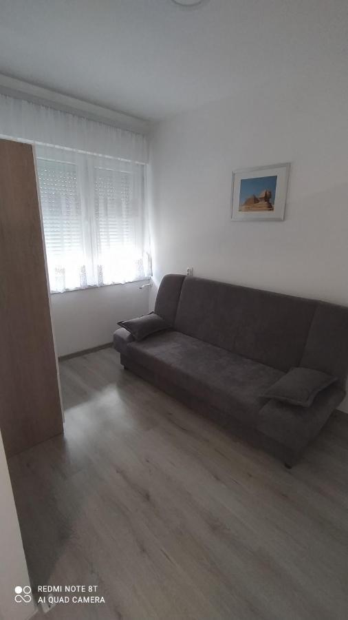Apartman * Victory * Banja Luka Exteriör bild