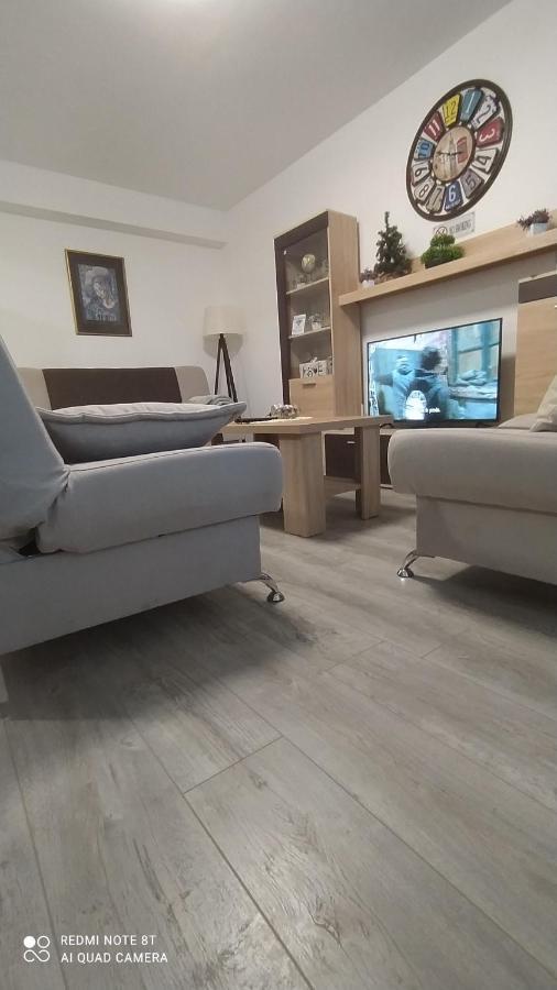 Apartman * Victory * Banja Luka Exteriör bild