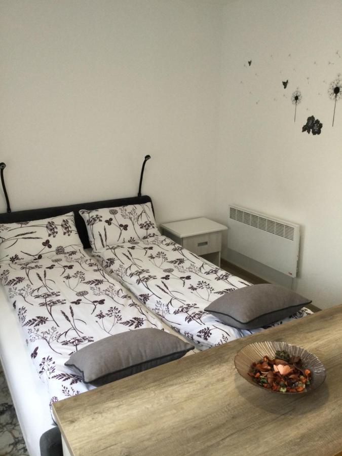 Apartman * Victory * Banja Luka Exteriör bild
